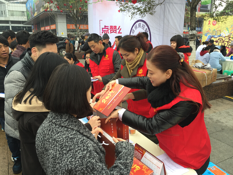 LWR23S79CKU2078J]V8A2UC.jpg